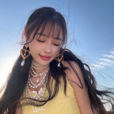 不要碰我的女儿